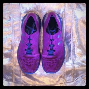 Under armour sneakers purple
